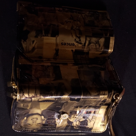 Wallet - Picture 5 of 6